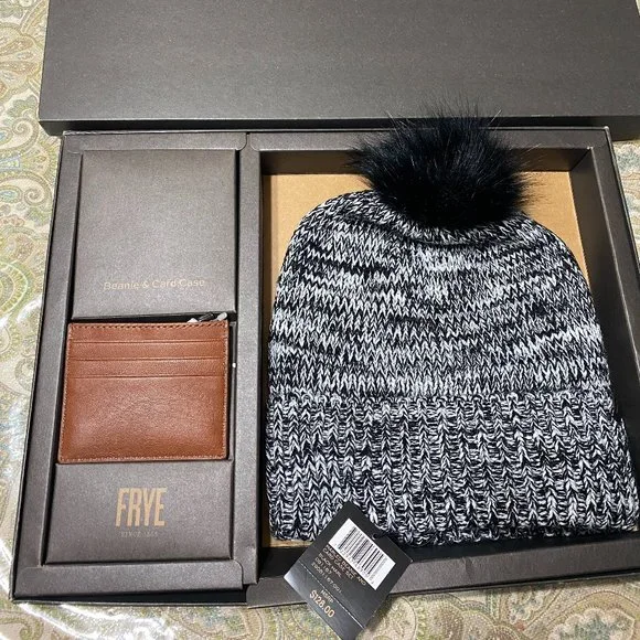 ⭐️SALE⭐️ Frye gift set - Picture 1 of 5